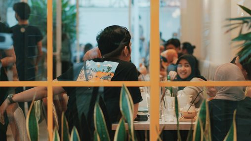 ilustrasi nongkrong di cafe