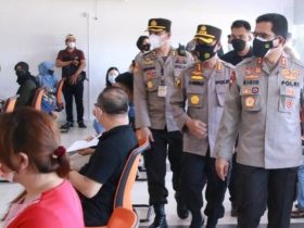 Vaksinasi Massal 30 Ribu Warga Kalbar Dalam Sehari