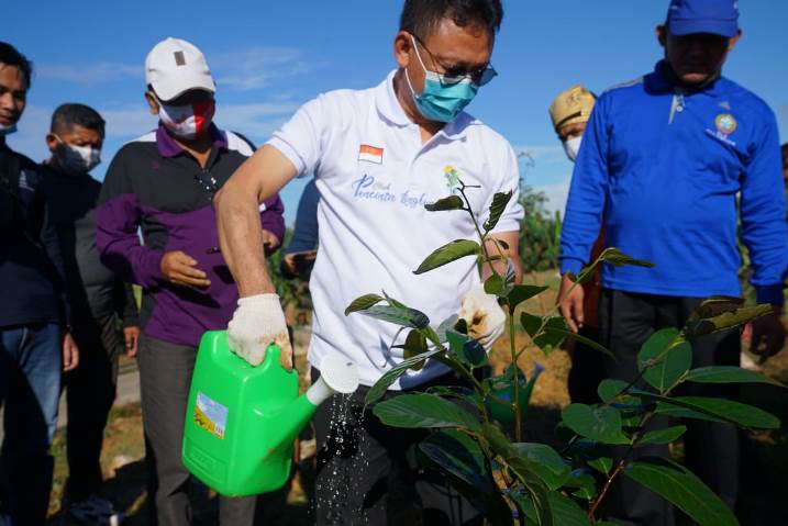 Hutan Kota, Pontianak Tanami 680 Pohon di Pembuangan Sampah