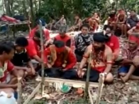 Nyurokng Tomawakng Dayak Pompang