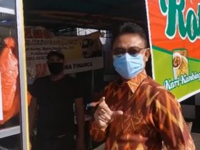 Pak Wali Sarapan Roti Cane, Cuma 13 Menit