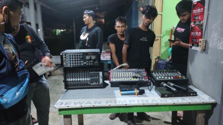 Polisi Tangkap Dua Pencuri di Gereja Katolik Bunut