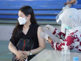 Lebih 100 Ribu Warga Pontianak Terima Vaksin