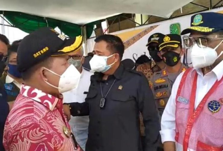 Menhub Kunjungi Aruk, Bupati Sambas Sampaikan Tiga Usulan Ini