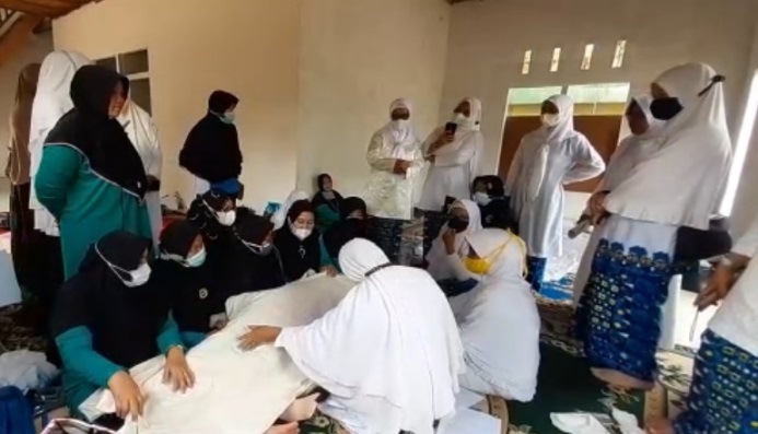 Majelis Taklim Sekadau Siap Bantu Pemulasaran Jenazah Pasien COVID-19