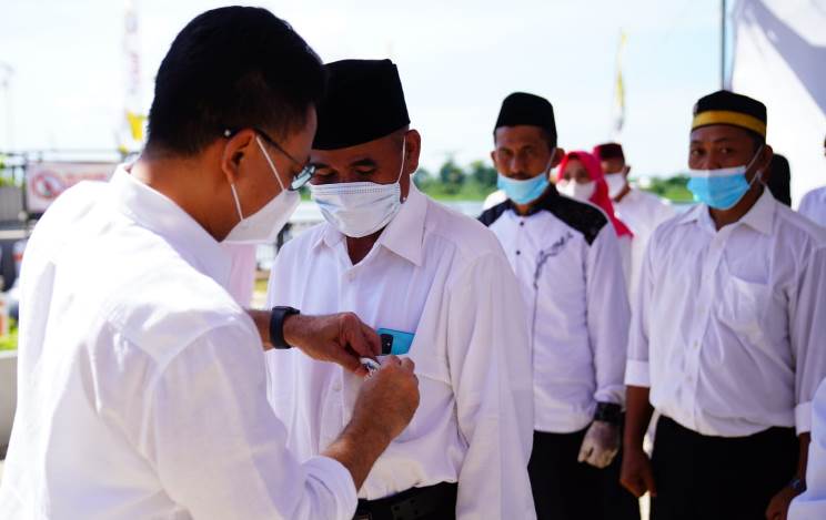 Pengurus Pontara Dikukuhkan di Taman Teras Parit Nanas