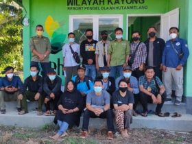 18 Warga Desa di Kayong Utara Belajar Patroli Hutan