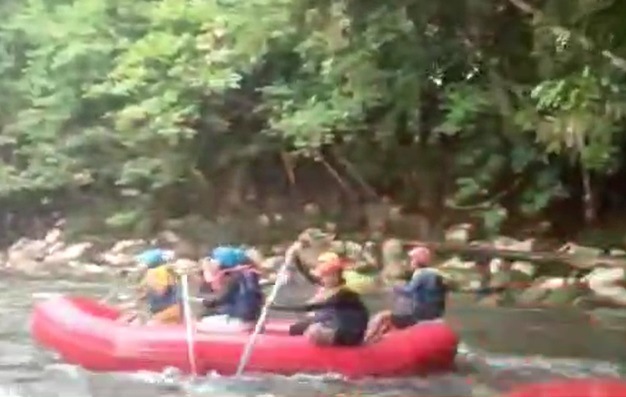 Yuk, Uji Adrenalin di Riang Parangek