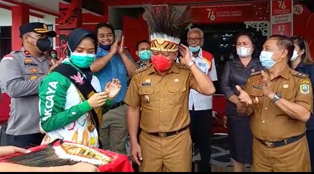 atket tarung derajat asal Sanggau Noviayanti