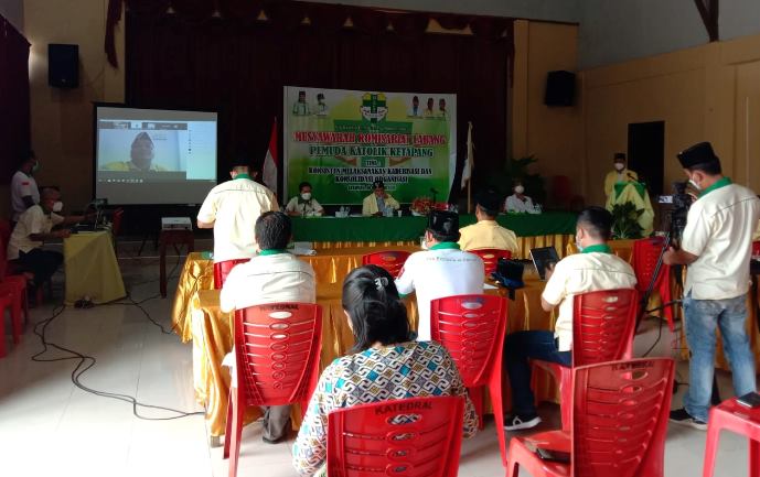 Pemuda Katolik Komcab Ketapang Alih Kepengurusan