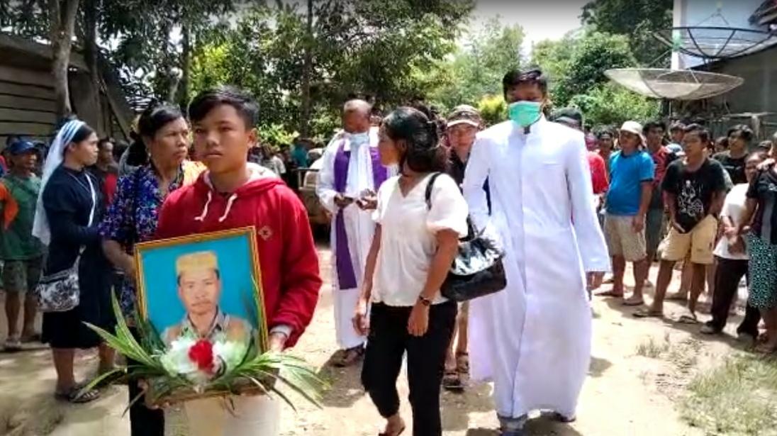 Aktivis Peladang Tradisional, Yohanes Mijar Usman Dimakamkan_ruai.tv