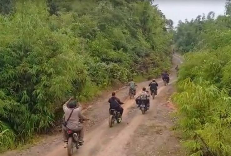 jalan tikus di perbatasan RI-Malaysia di Kalbar -RUAI.TV
