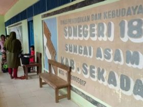 700 KK Korban Banjir Sekadau Mengungsi