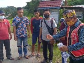 Ritual Panggil Semangat di Lokasi Kecelakaan