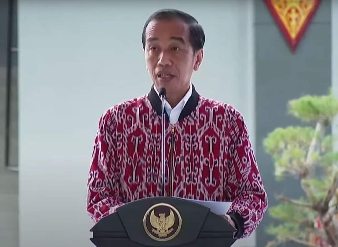 Presiden Jokowi Resmikan Bandara Tebelian Sintang