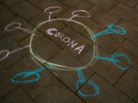 guru dan siswa positif covid19 - ilustrasi - unsplash.com