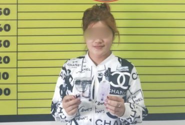 Ibu muda bawa narkoba di Kecamatan Nanga Pinoh, ditahan Polres Melawi. Foto: IST/ruai.tv