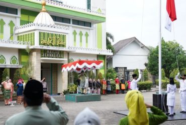 HUT 65 Pemprov Kalbar - upacara di kantor walikota ptk