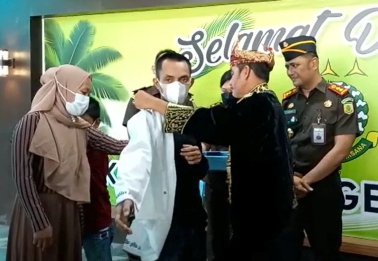 Raja Sanggau Dianiaya Pemuda, Berakhir Damai