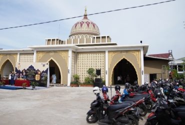 Ada Warung Makan Gratis dan Posko Damkar di Masjid Pontianak Ini