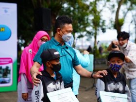 Rajin Setor Sampah, Bocah SD di Pontianak Terima Rp 50 Ribu Sebulan