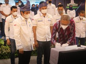 Gubernur Kalbar Sutarmidji bersama BPD HIPMI Kalbar. Foto: DOK/ruai.tv