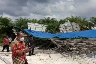 Sedang Dibangun, Pondok Pesantren Ini Roboh Diterpa Angin