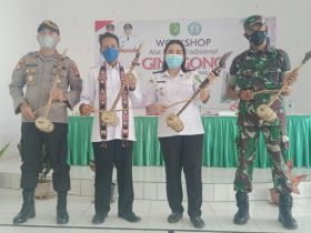 Alat Musik Tradisional Ginggong, Mirip Biola