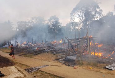 rumah betang terbakar