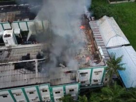 hotel terbakar - hotel ketapang