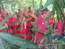 ritual dayak bisikan leluhur