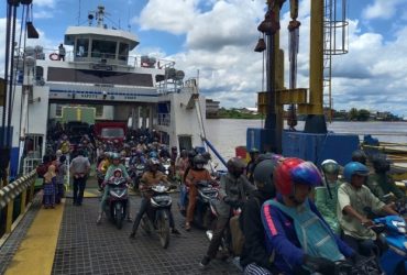 feri penyeberangan pontianak