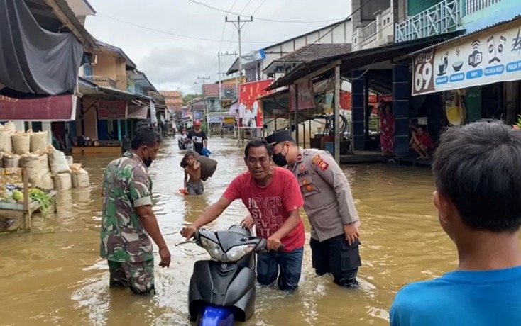 banjir di melawi