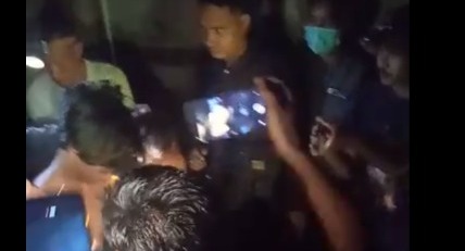 pencuri sarang walet