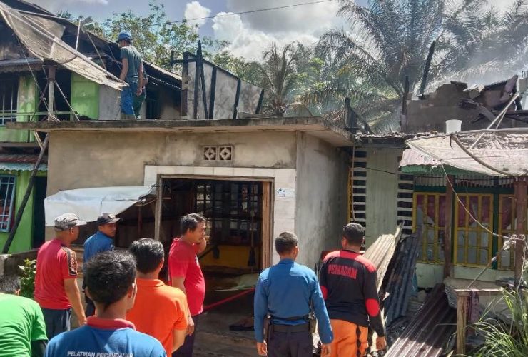 kebakaran rumah di Sungai Batu