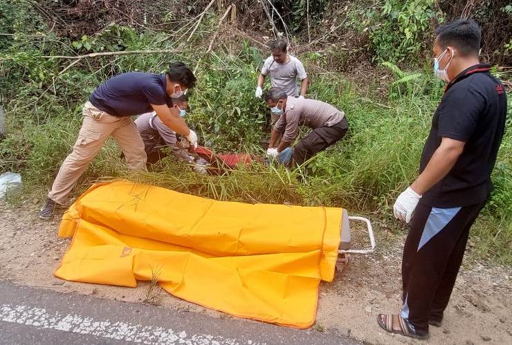 meninggal di Jl Trans Kalimantan