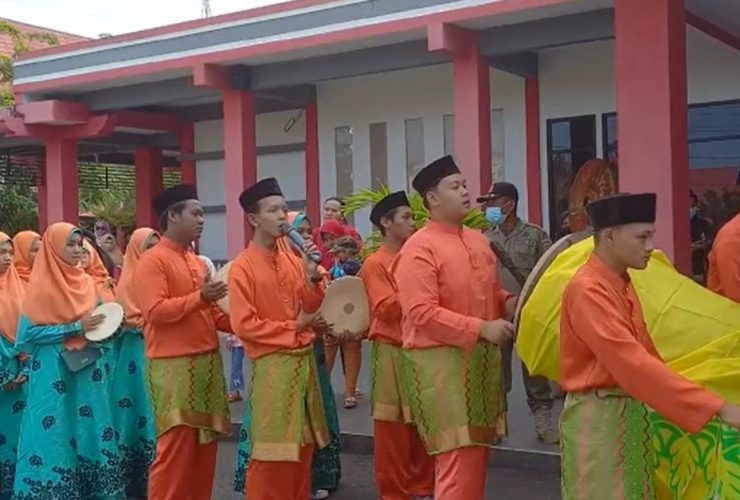 festival busana muslim