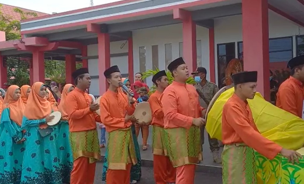 festival busana muslim
