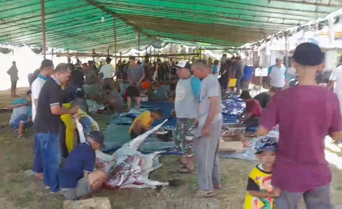 cara berkurban Desa Kinjil Pesisir