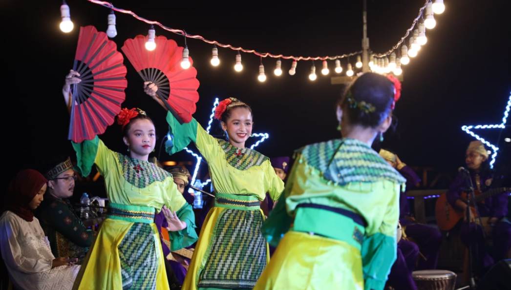 Di Tepian Kapuas Pontianak, Menikmati Tarian Melayu - RUAI.TV