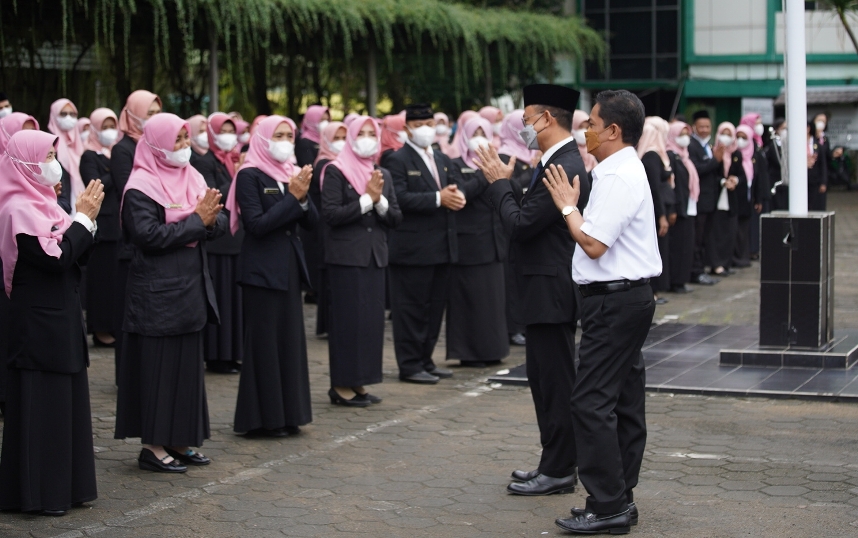 pelantikan kepsek di Pontianak