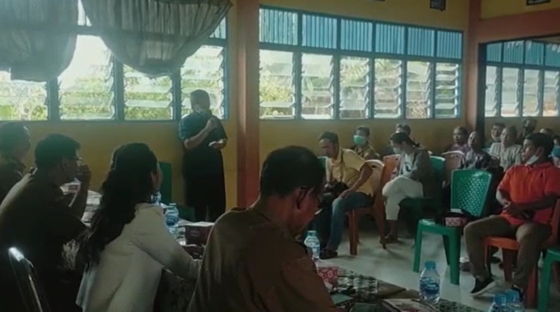 sekolah numpang gedung