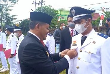 pelantikan kades di Sanggau