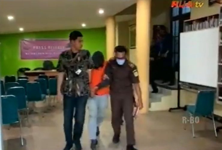 karyawan bank kalbar korupsi