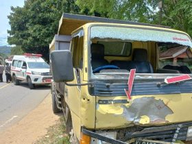 tabrakan meninggal dunia