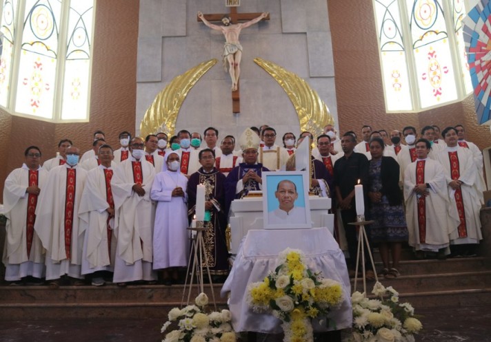 Pastor Blino meninggal dunia