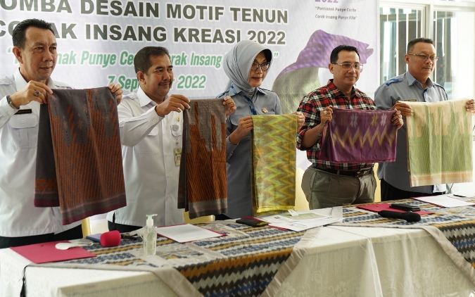 lomba desain corak insang 2022