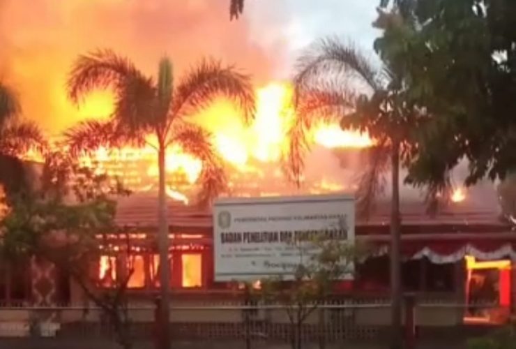 kebakaran kantor balitbang