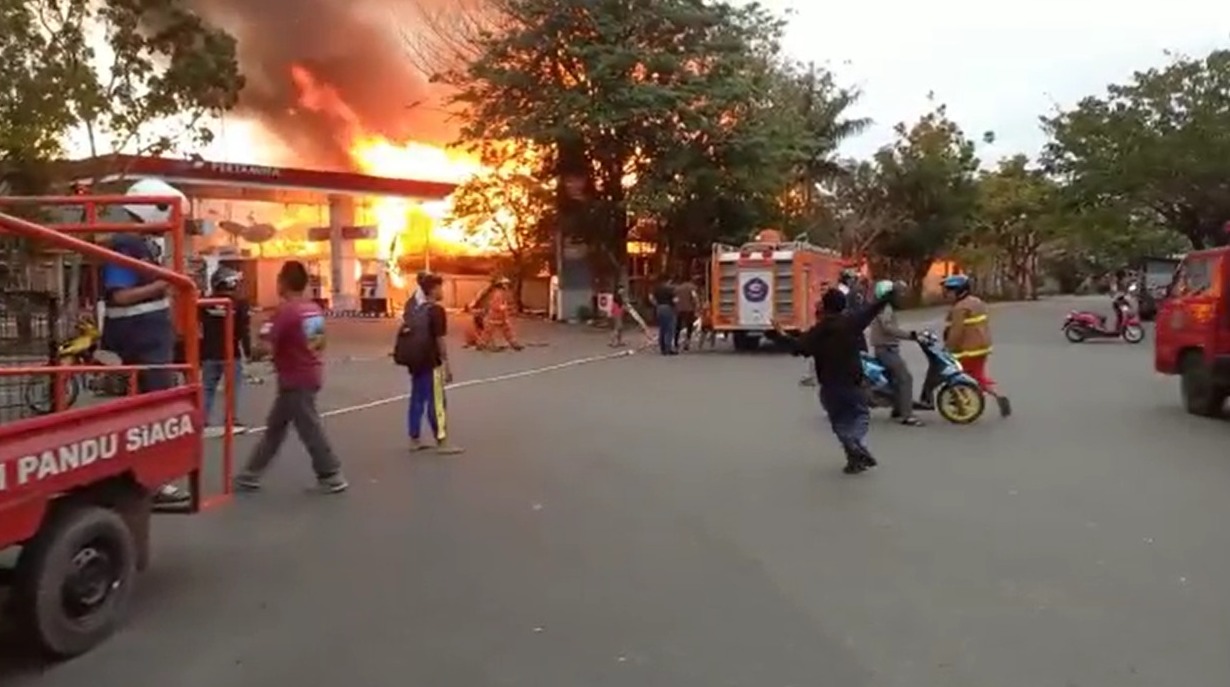 kebakaran SPBU Pontianak