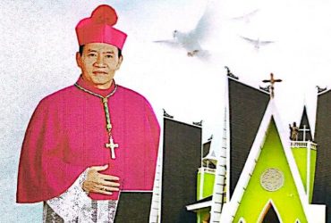 Uskup Sanggau Valentinus